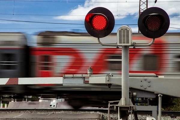 Соблюдение правил безопасности на железнодорожном транспорте убережет вас от травм